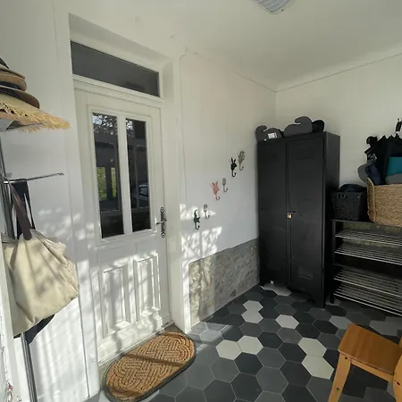 Maison Familiale Climatisee, Jardin Cinema Et Jeux