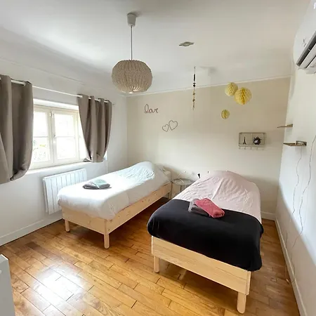Feriehus Maison Familiale Climatisee, Jardin Cinema Et Jeux